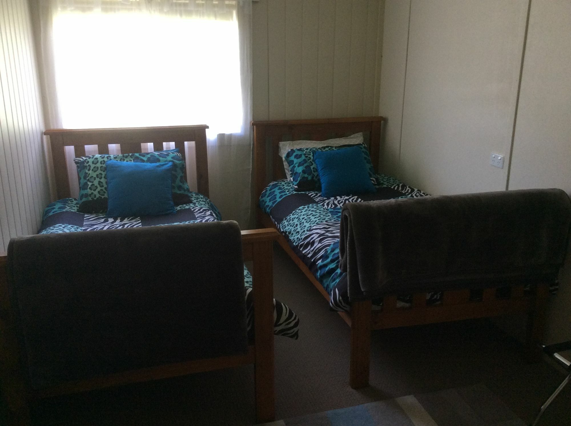 The Penguin Room - Tidelines Of Бичено Экстерьер фото